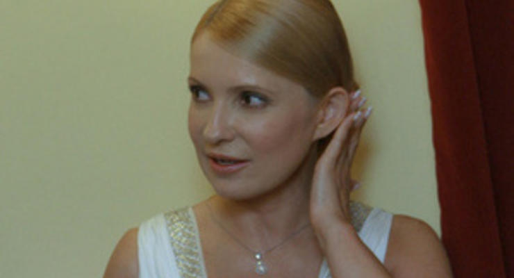 ГПС: Тимошенко требует профессиональный стол для массажа
