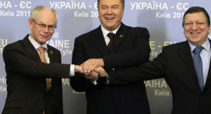 Регионал назвал "страшилкой" информацию о том, что Европа объявила бойкот Януковичу