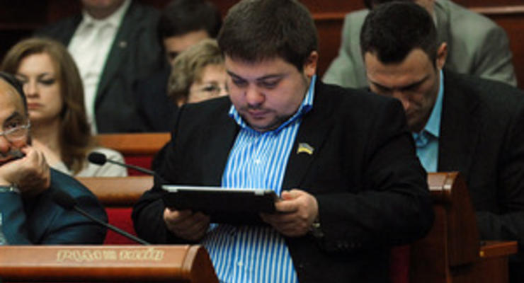 Киевсовет обязал владельцев киосков заключить договор об уплате паевого участия