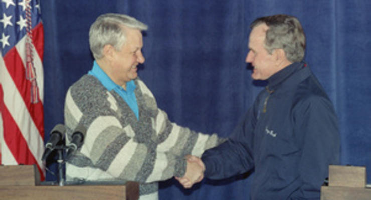 20 лет назад Ельцин и Буш объявили об окончании холодной войны