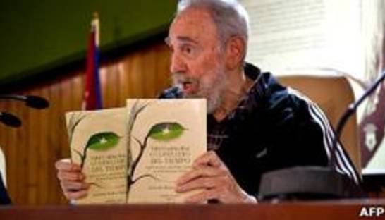 Фидель Кастро представил книгу своих воспоминаний