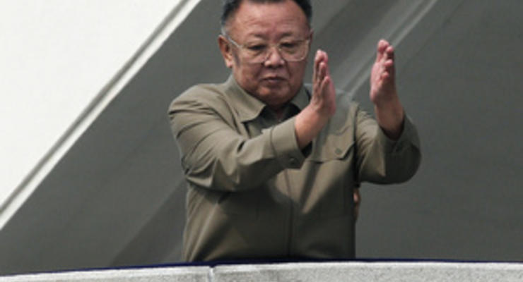 В КНДР на скале высекли гигантскую надпись в честь Ким Чен Ира