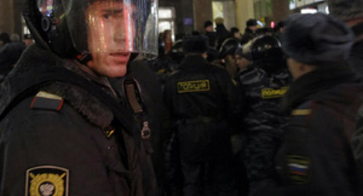 В центре Москвы задержали участников флешмоба Живая цепь свободных