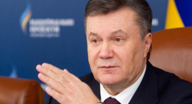 Янукович поручил СНБО и главе Минобороны подготовить доклад об оборонном комплексе