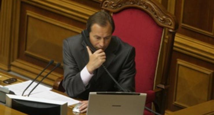 Ъ: Оппозиция требует обязать местные телекомпании показывать депутатов в прайм-тайм