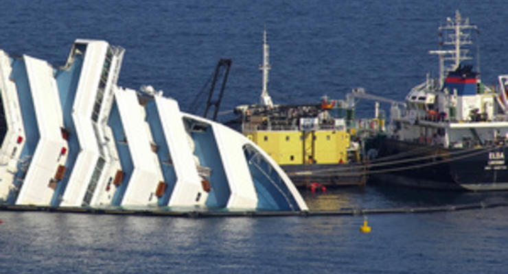 На затонувшем у берегов Италии круизном лайнере нашли тела еще четырех погибших