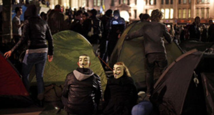 Полиция снесла палаточный городок движения Захвати Лондон