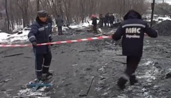 Под Енакиево произошел взрыв на нелегальной копанке: пропали шесть горняков