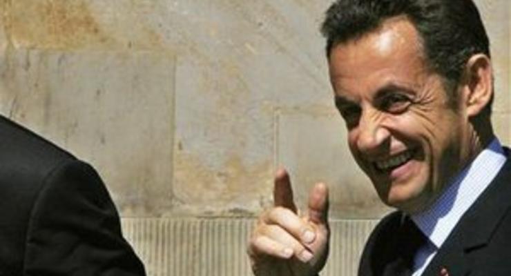 Не более двух раз подряд: В случае победы на выборах Саркози намерен изменить конституцию