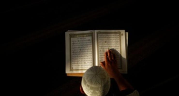 Пяти мусульманским проповедникам запретили въезд во Францию