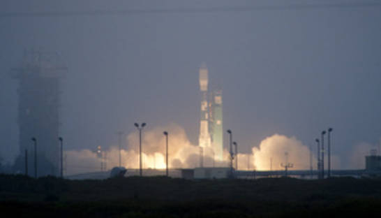 США запустили в космос ракету с засекреченным грузом