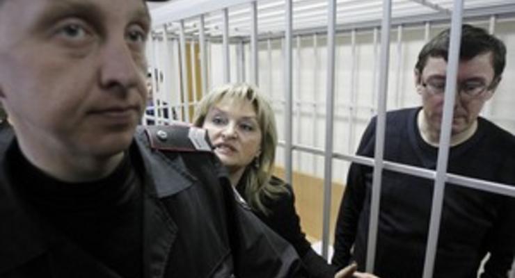 Жена Луценко удивлена реакцией Минздрава на ее заявления о здоровье мужа