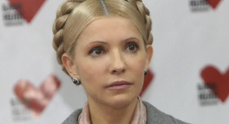 Турчинов: Тимошенко будет защищать свою честь в международных судах
