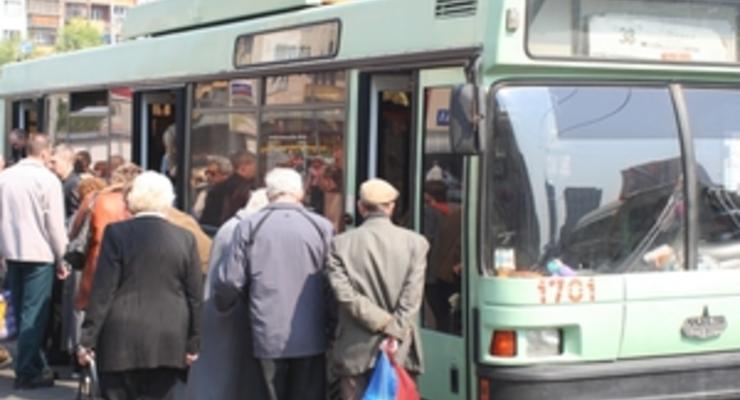 В Киеве составили схемы движения дополнительного общественного транспорта в поминальные дни