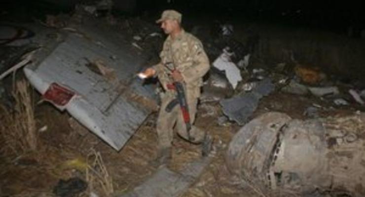 Крушение самолета под Исламабадом: названа причина авиакатастрофы