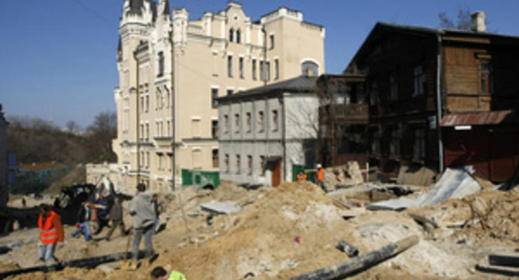 Правительственная комиссия заявляет об отсутствии нарушений при сносе трех зданий на Андреевском