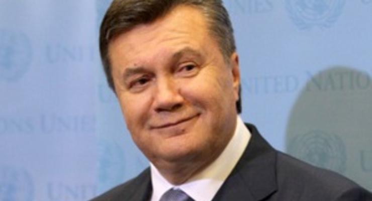 Новая газета: Янукович пописывает
