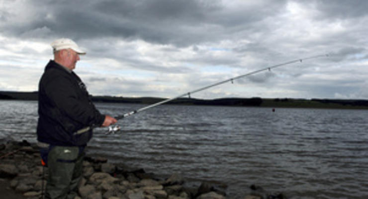 В Англии участники рыболовецкого чемпионата смогли поймать лишь одного кальмара