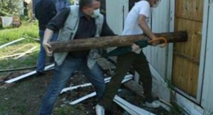МВД: В киевском парке противники строительства церкви рушили забор