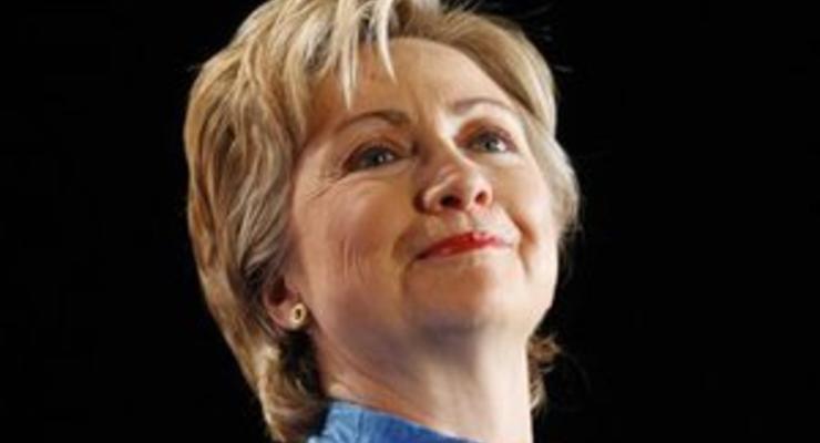 Хиллари Клинтон ответила интернет-пользователям, раскритиковавшим ее внешность