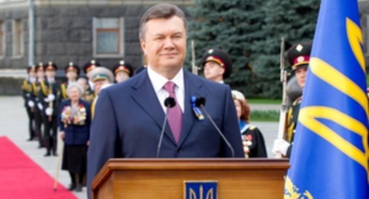 Янукович оконфузился в День Победы