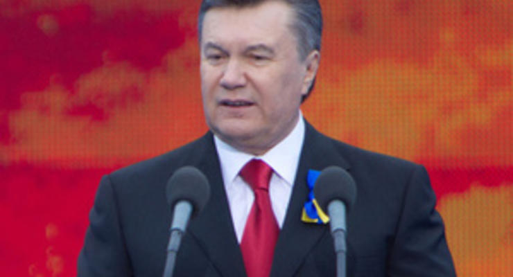 Большинство украинцев считают социнициативы Януковича популизмом - опрос
