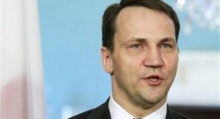 Глава МИД Польши: Никто в ЕС не предлагает бойкотировать Евро-2012