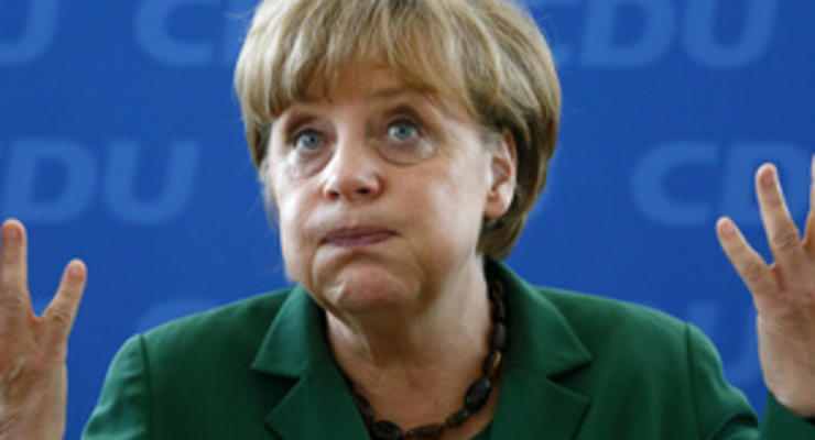 Туск заявил, что Меркель планирует посетить матчи Евро-2012 в Украине