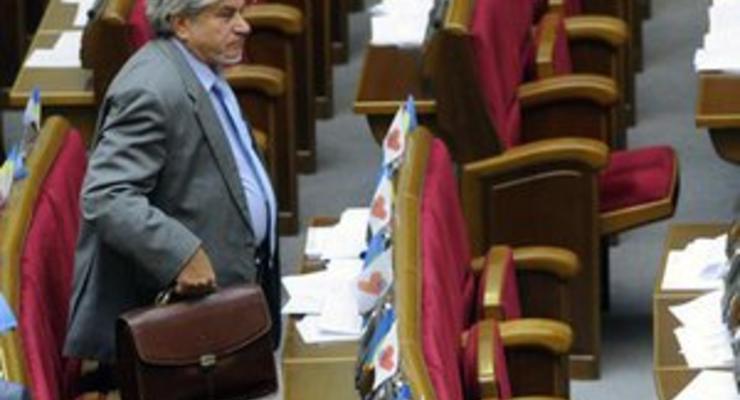 Рада отложила законопроект об ограничении неприкосновенности Президента и депутатов