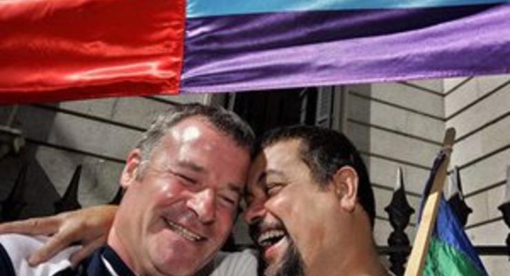 В столице Германии появился дом для геев и лесбиянок