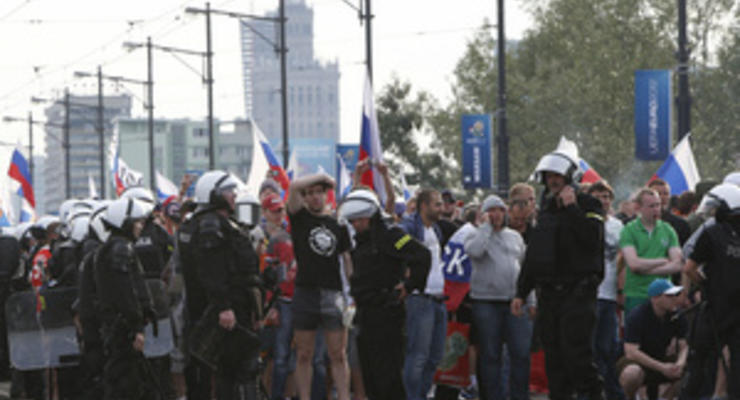 Польша депортирует российских болельщиков, виновных в хулиганстве