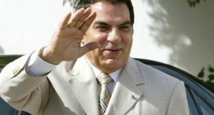 Экс-президента Туниса заочно приговорили к еще одному тюремному сроку