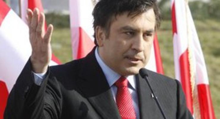 Саакашвили пообещал не выдавать вузовские дипломы тем, кто не знает английского