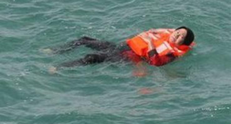 Морякам удалось спасти 110 из 200 пассажиров после крушения судна в Индийском океане