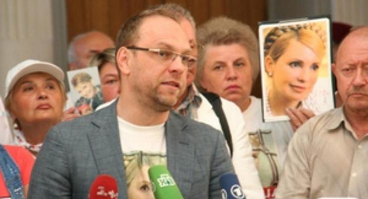 Защита Тимошенко обратится в Европейский суд, не дожидаясь решения по газовому делу