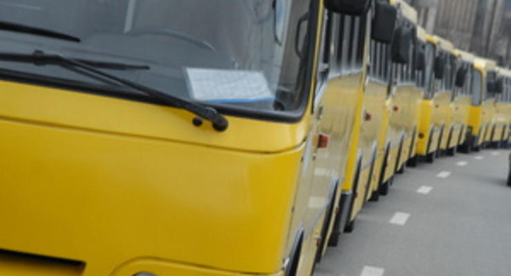 В Киеве водитель маршрутки, обвиняемый в издевательствах над пассажиркой, не вышел на работу