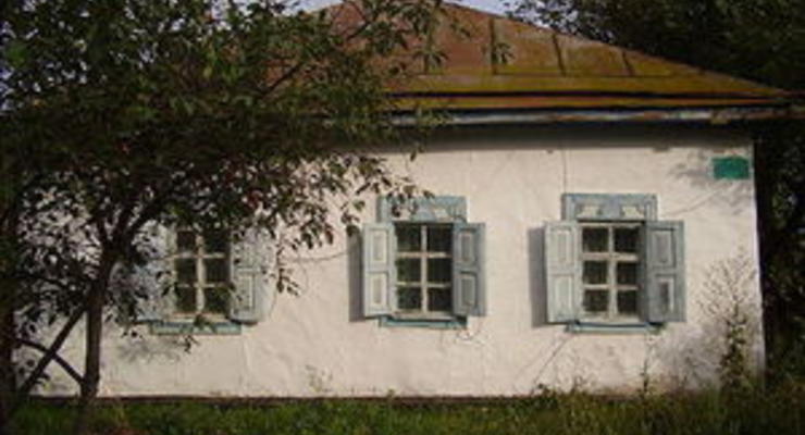 Черкасский облсовет выделил 100 тыс. грн на покупку дома, в котором жил Тарас Шевченко