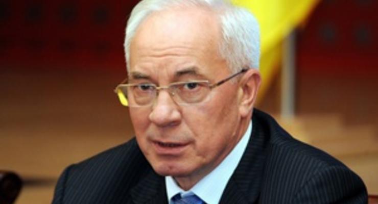 Азаров: При всем желании не получилось бы разворовать $10 млрд на Евро-2012