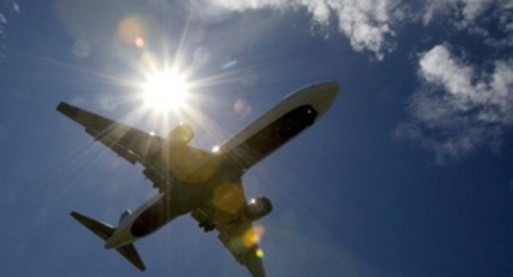 Истерика стюардессы спровоцировала панику на борту самолета