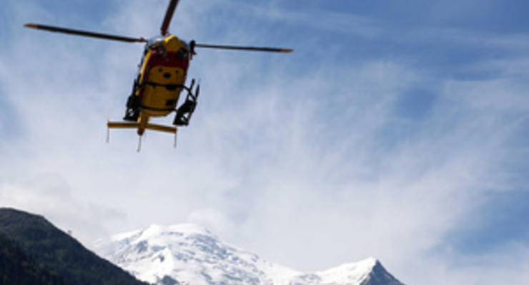 Лавина во французских Альпах унесла жизни девяти альпинистов