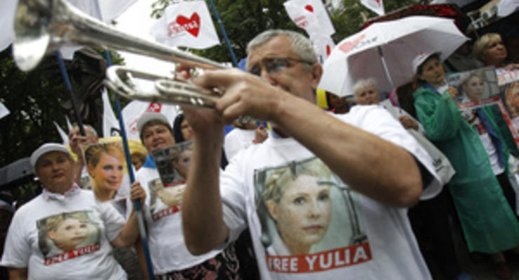НГ: Пропустив парламентские выборы, Юлия Тимошенко может выиграть президентские