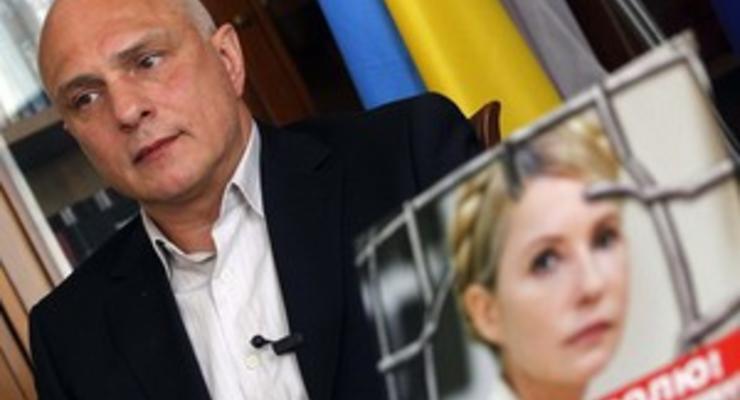 УП: Муж Тимошенко нанял американских лоббистов с целью вывезти жену в Германию