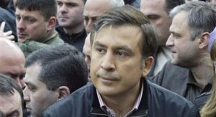 Саакашвили подписал "договор с Грузией"