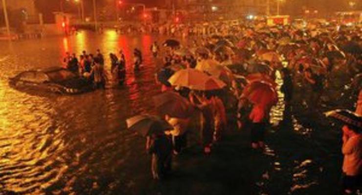 Сильные ливни в Китае: число жертв возросло до 37