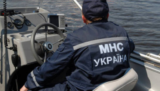 В Черкасской области организаторы дискотеки оставили 100 человек на острове посреди Днепра