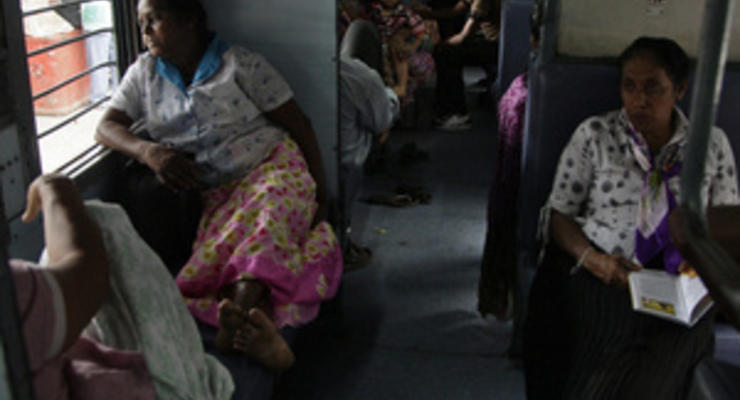 Конец света: в Индии 600 миллионов людей остались без электричества