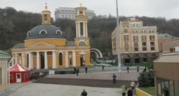 Киевские власти обещают, что ограничение движения на Почтовой площади будет минимальным