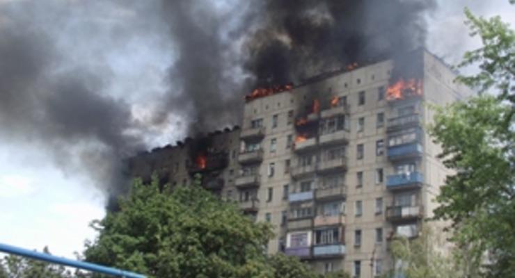 Пожар в Енакиево: семь человек пострадали, 42 отселены