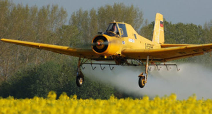 В Черниговской области разбился одноместный самолет, погиб пилот