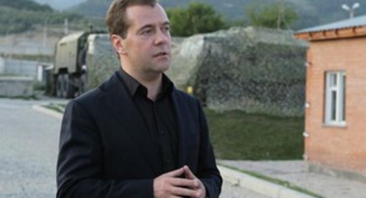 Грузия обвинила Медведева в незаконном нарушении границы